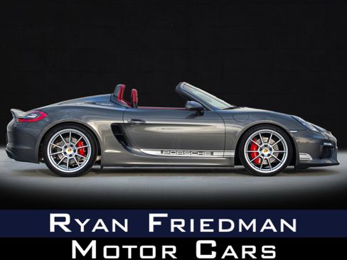 Used 2016 Porsche Boxster Spyder image 1