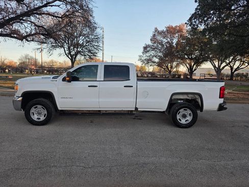 Used 2018 GMC Sierra 2500 4x4 Crew Cab image 11
