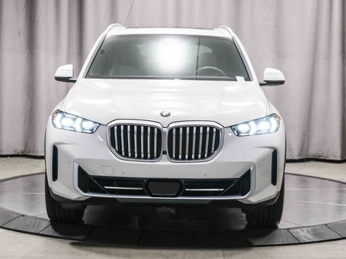 Used 2025 BMW X5 sDrive40i w/ Executive Package RWD image 6