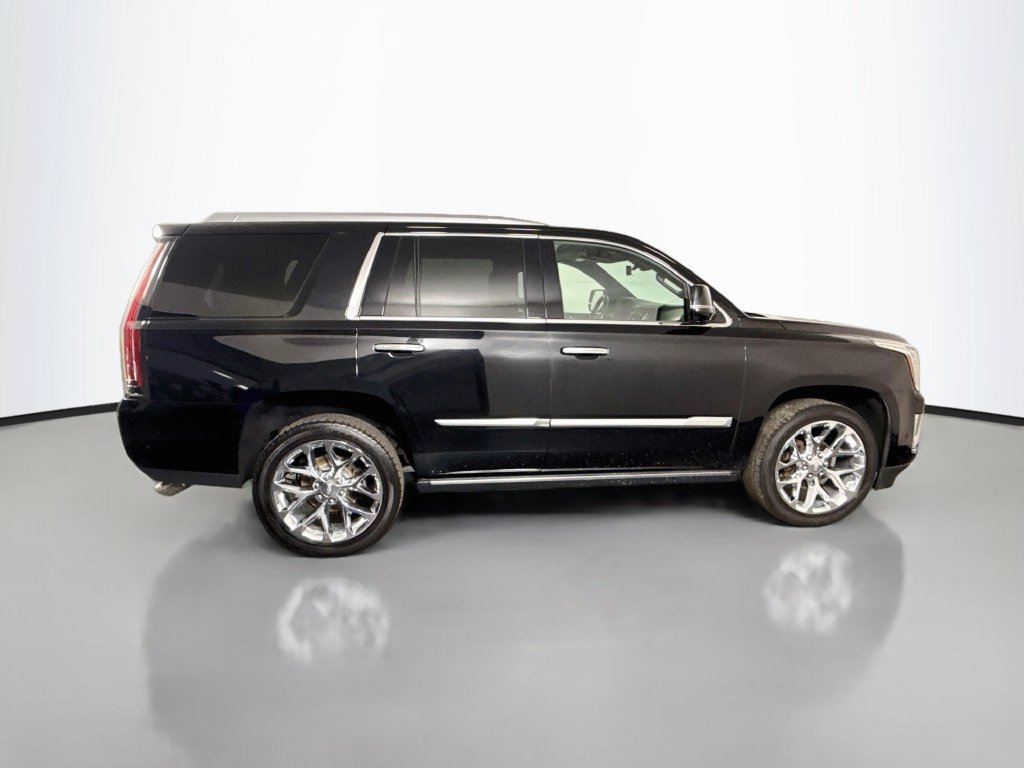 Used 2020 Cadillac Escalade Platinum AWD/4WD image 11