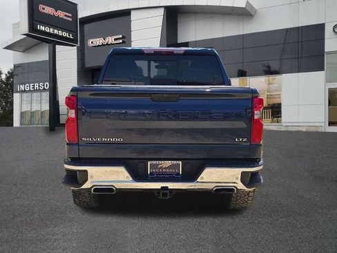 Used 2022 Chevrolet Silverado 1500 LTZ w/ LTZ Premium Package AWD/4WD image 26