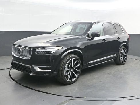 Certified 2023 Volvo XC90 B6 Plus w/ Protection Package Premier image 1