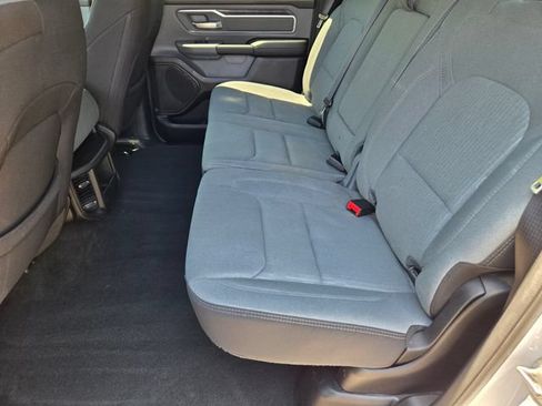 Used 2022 RAM 1500 Big Horn AWD/4WD image 11