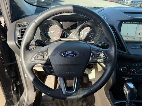 Used 2018 Ford Escape SEL image 19