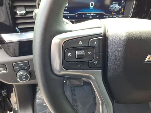 Used 2024 Chevrolet Silverado 1500 LT AWD/4WD image 19