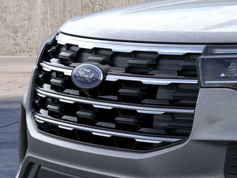 Used 2026 Ford Explorer Active RWD image 17