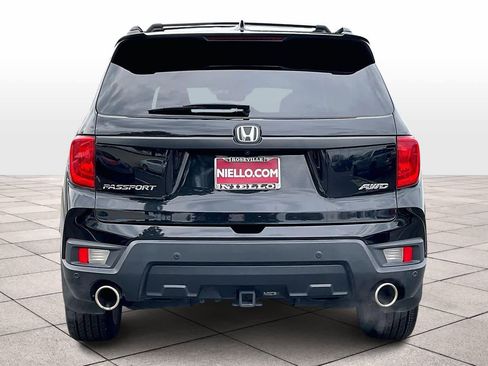 Used 2023 Honda Passport EX-L image 7