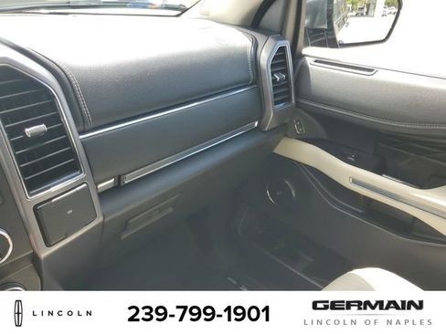 Used 2019 Ford Expedition Platinum image 37