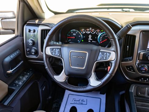 Used 2017 GMC Sierra 2500 Denali w/ Duramax Plus Package AWD/4WD image 40