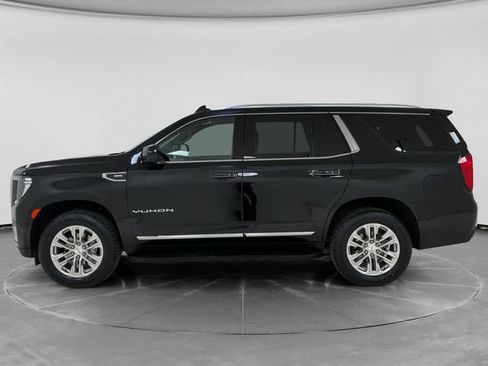 Used 2023 GMC Yukon SLT AWD/4WD image 6