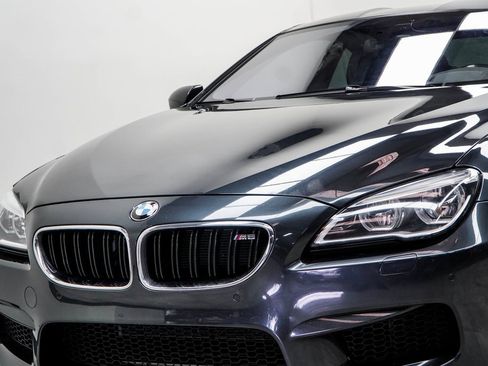 Used 2017 BMW M6 Coupe image 2