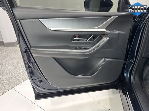 Used 2024 MAZDA CX-90 Plug-In Hybrid w/ Premium Pkg image 10