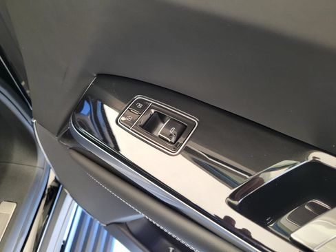 Used 2026 Cadillac Escalade V w/ LPO, ONYX Package AWD/4WD image 9