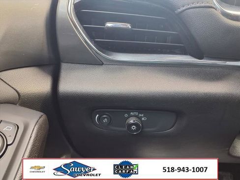Used 2023 Chevrolet Traverse LT w/ LPO, Floor Liner Package image 16