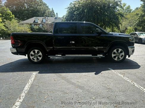 Used 2025 RAM 1500 Big Horn AWD/4WD image 5