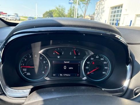 Used 2023 Chevrolet Traverse LT AWD/4WD image 15