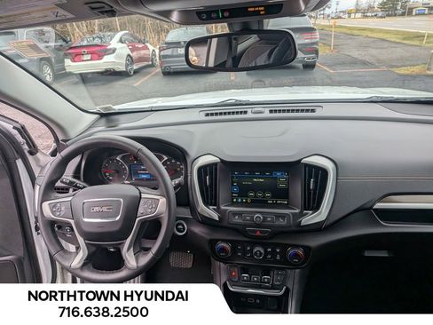 Used 2019 GMC Terrain SLE w/ Driver Convenience Package image 7