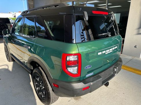 Used 2025 Ford Bronco Sport Badlands AWD/4WD image 10