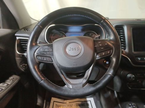 Used 2021 Jeep Cherokee Trailhawk w/ Sun, Sound & Nav Group image 11