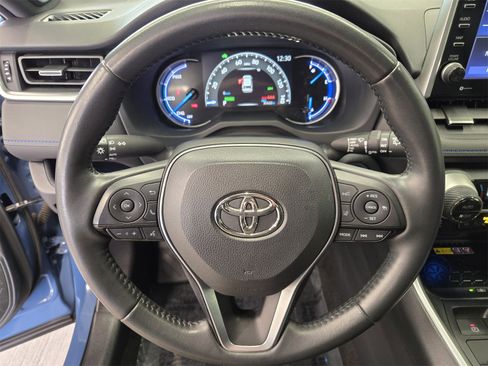Used 2022 Toyota RAV4 XSE image 18