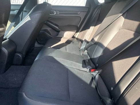 Used 2022 Honda Civic Sport image 9