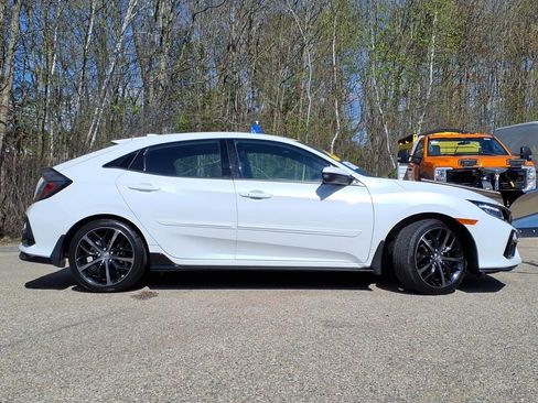 Used 2020 Honda Civic Sport Touring image 3