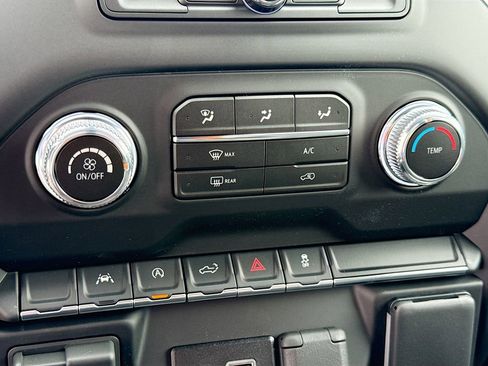 New 2026 GMC Sierra 1500 Pro w/ Pro Value Package image 15