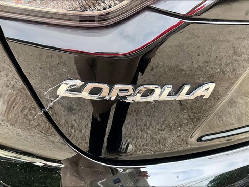 Used 2026 Toyota Corolla LE FWD image 30