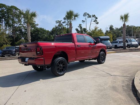 New 2026 RAM 2500 Big Horn AWD/4WD image 3