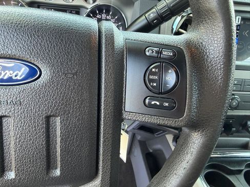Used 2016 Ford F250 XLT w/ XLT Premium Package AWD/4WD image 14