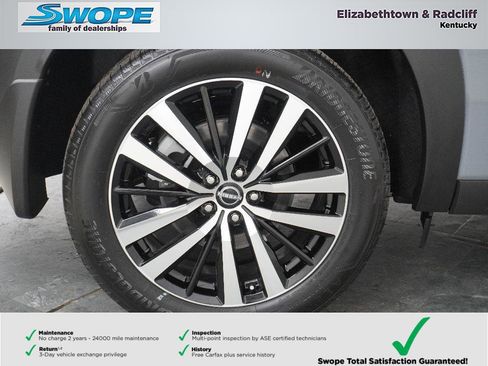 New 2025 Nissan Pathfinder Platinum image 31