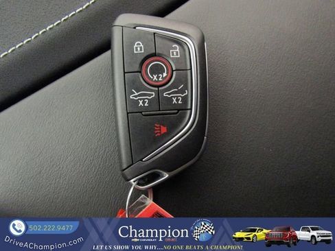 Used 2025 Chevrolet Corvette Z06 w/ Stealth Interior Trim Package RWD image 11