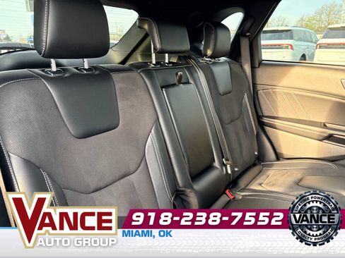 Used 2024 Ford Edge ST w/ Equipment Group 401A AWD/4WD image 18