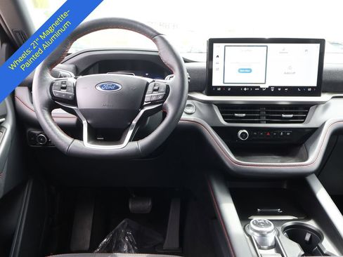 Certified 2025 Ford Explorer ST-Line w/ ST-Line Street Pack AWD/4WD image 20