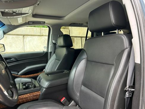 Used 2019 Chevrolet Tahoe Premier w/ Max Trailering Package AWD/4WD image 2