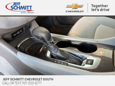 Used 2024 Chevrolet Malibu LT image 27