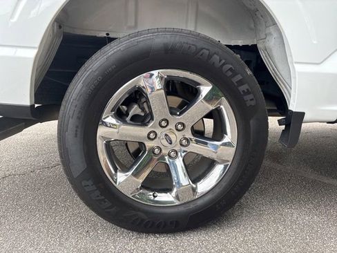 Used 2023 Ford F150 XLT w/ Equipment Group 302A High RWD image 6