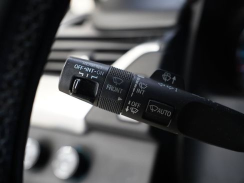 Used 2019 Chevrolet Tahoe LT AWD/4WD image 14