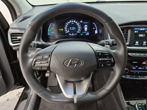 Used 2019 Hyundai Ioniq SEL FWD image 15