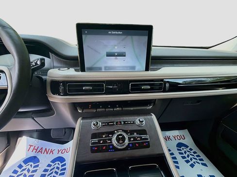 Used 2023 Lincoln Aviator Reserve w/ Elements Package Plus AWD/4WD image 18