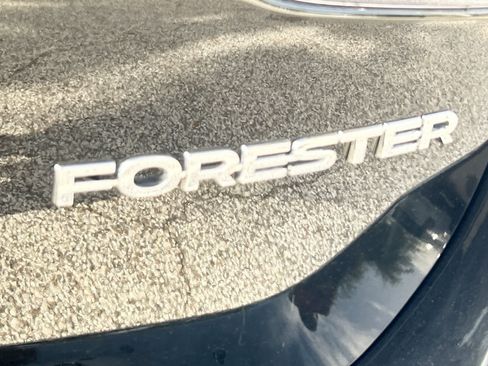 Used 2024 Subaru Forester Limited AWD/4WD image 8