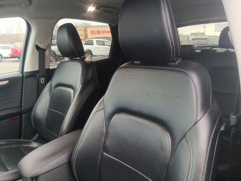 Used 2021 Ford Escape SEL w/ Technology Package image 21