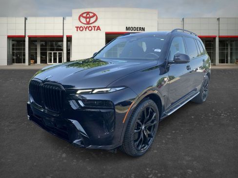 Used 2024 BMW X7 xDrive40i w/ Executive Package AWD/4WD image 1