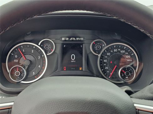 New 2026 RAM 2500 Big Horn AWD/4WD image 25