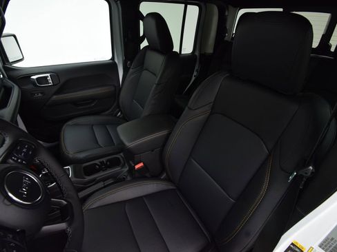 New 2026 Jeep Gladiator Sport image 35