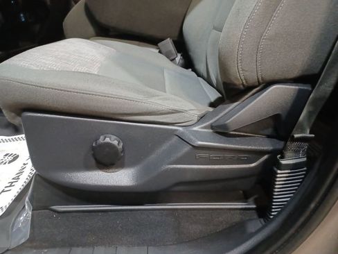 Used 2023 Ford F150 XLT w/ XTR Package image 14