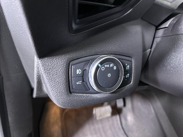 Used 2019 Ford Escape SE FWD image 18