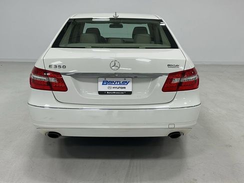 Used 2010 Mercedes-Benz E 350 Sedan image 5
