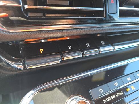 Used 2019 Lincoln Navigator Reserve AWD/4WD image 34