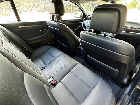 Used 2011 BMW 528i Sedan RWD image 18